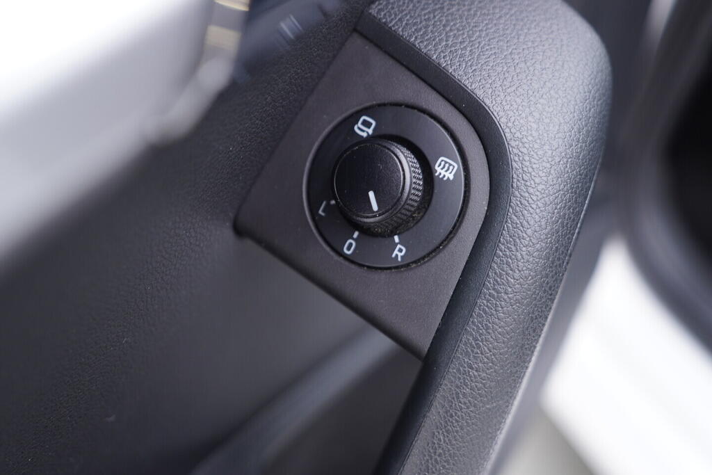 OV190V10117_21.webp_OCTAVIA Elegance 1.4 TSI 103 kW automat