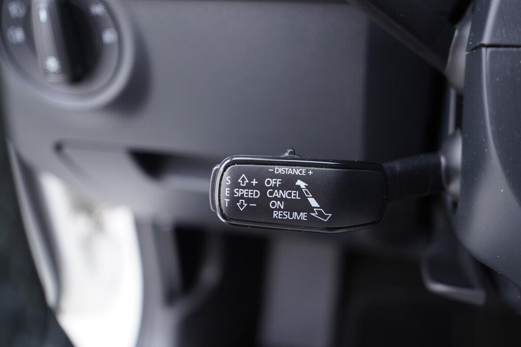 OV190V10117_26.webp_OCTAVIA Elegance 1.4 TSI 103 kW automat