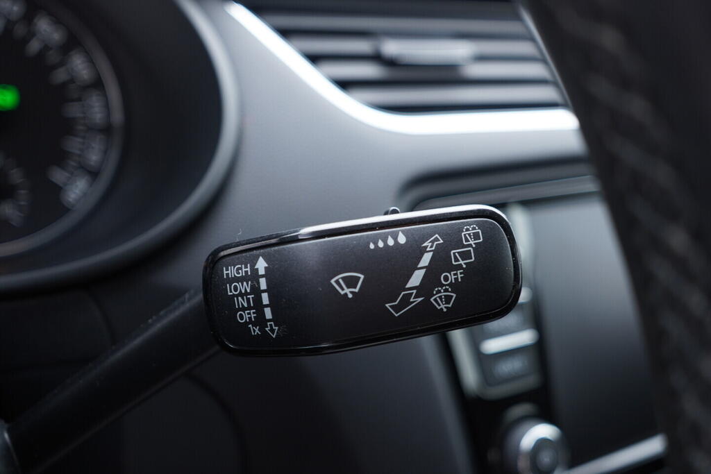 OV190V10117_27.webp_OCTAVIA Elegance 1.4 TSI 103 kW automat