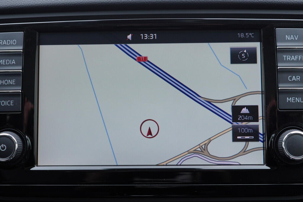 OV190V10117_32.webp_OCTAVIA Elegance 1.4 TSI 103 kW automat