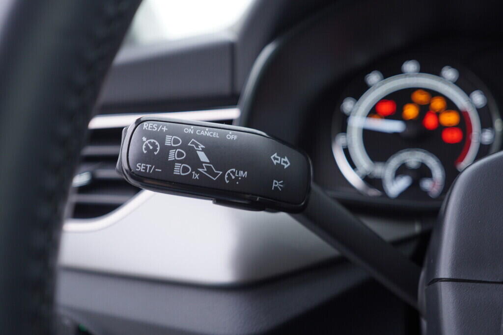 OV190V10118_23.webp_KAMIQ Style 1.0 TSI 85 kW manuál