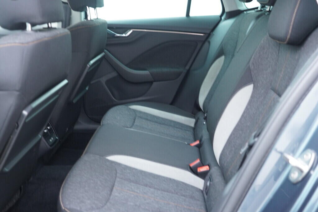 OV190V10118_35.webp_KAMIQ Style 1.0 TSI 85 kW manuál