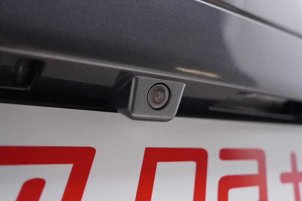 OV190V10120_42.webp_PROACE VERSO Family 2.0 D-4D  130 kW automat, DPH