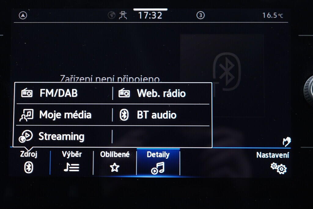 OV190V10122_29.webp_TOURAN CL 2.0 TDI 110 kW automat, DPH