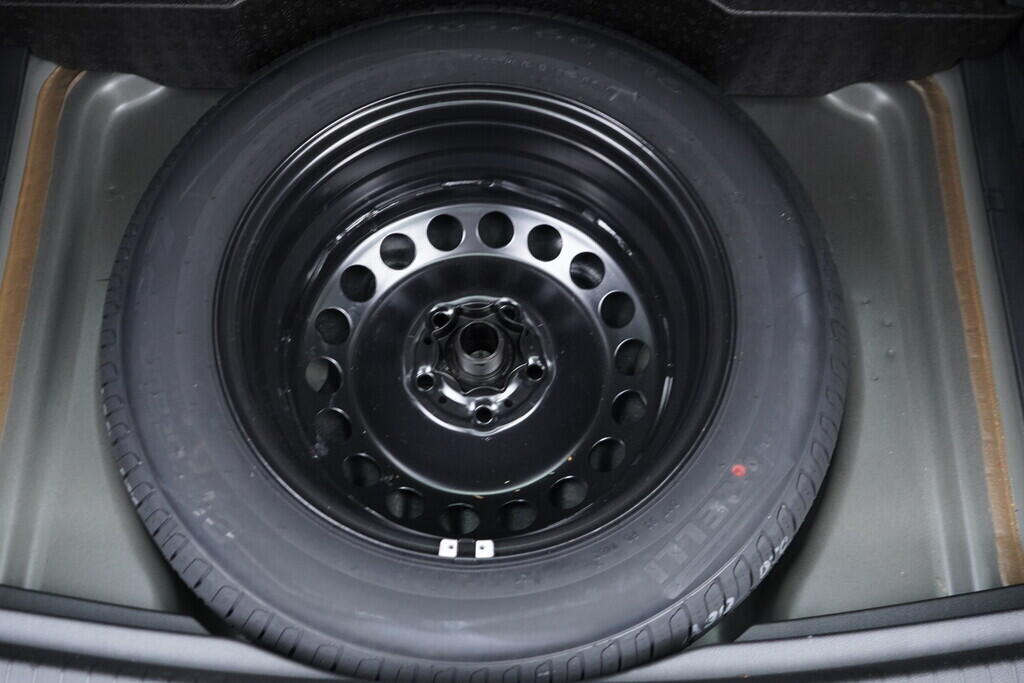 OV190V10122_40.webp_TOURAN CL 2.0 TDI 110 kW automat, DPH