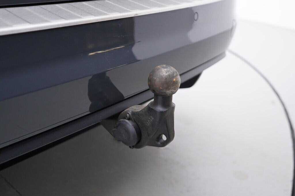 OV190V10122_43.webp_TOURAN CL 2.0 TDI 110 kW automat, DPH