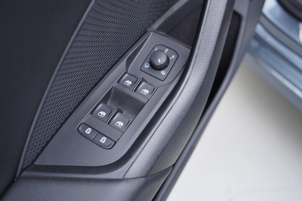 OV190V10123_20.webp_OCTAVIA Style 1.5 TSI 110 kW manuál