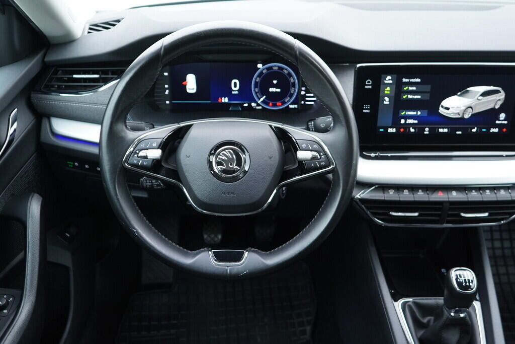 OV190V10123_27.webp_OCTAVIA Style 1.5 TSI 110 kW manuál