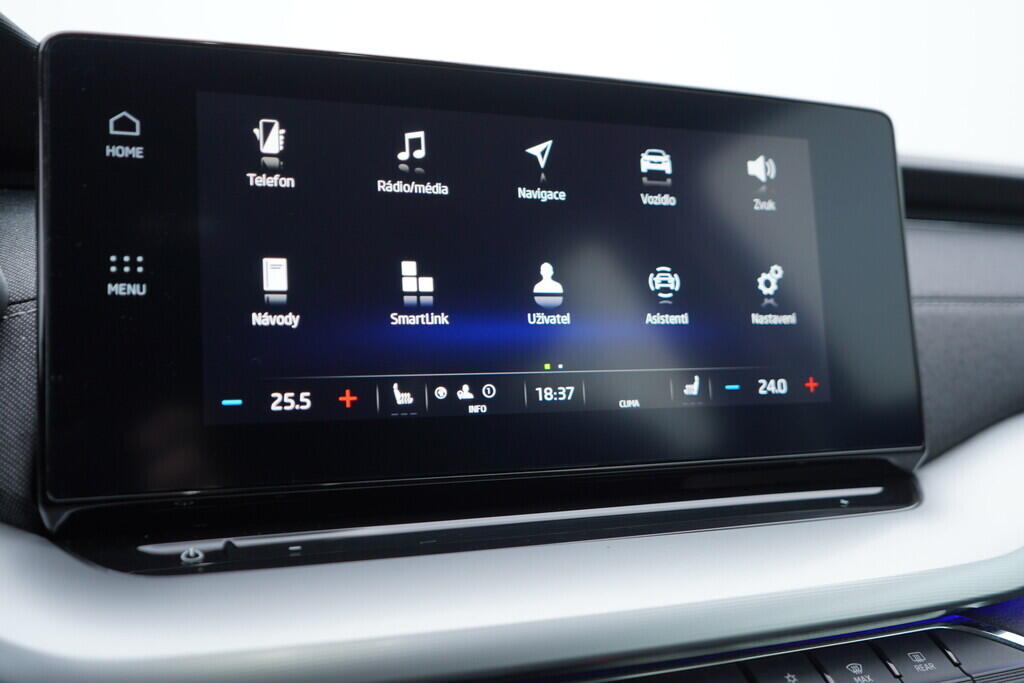 OV190V10123_28.webp_OCTAVIA Style 1.5 TSI 110 kW manuál