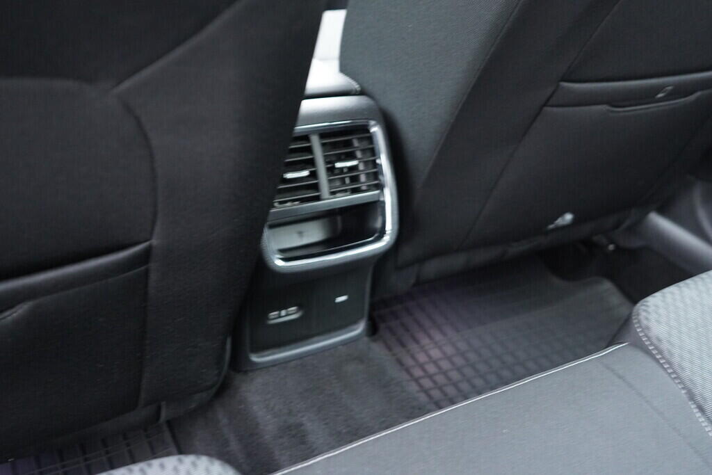 OV190V10123_36.webp_OCTAVIA Style 1.5 TSI 110 kW manuál