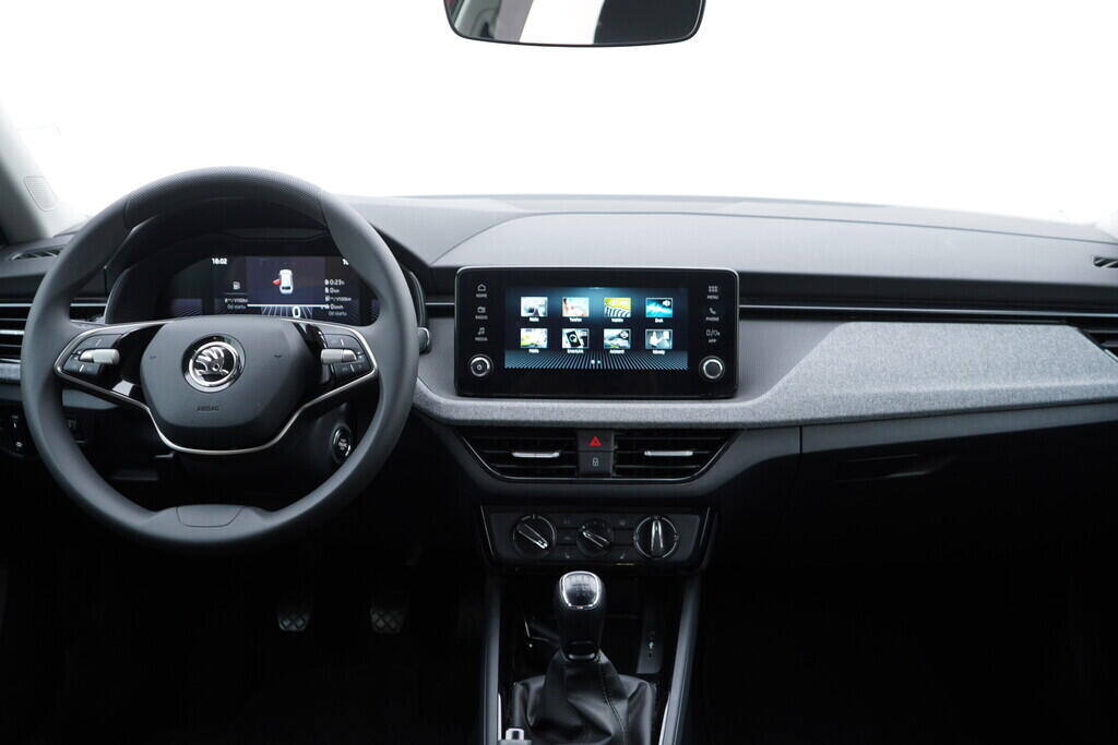 OV190V10124_25.webp_SCALA Selection 1.0 TSI 85 kW manuál, DPH