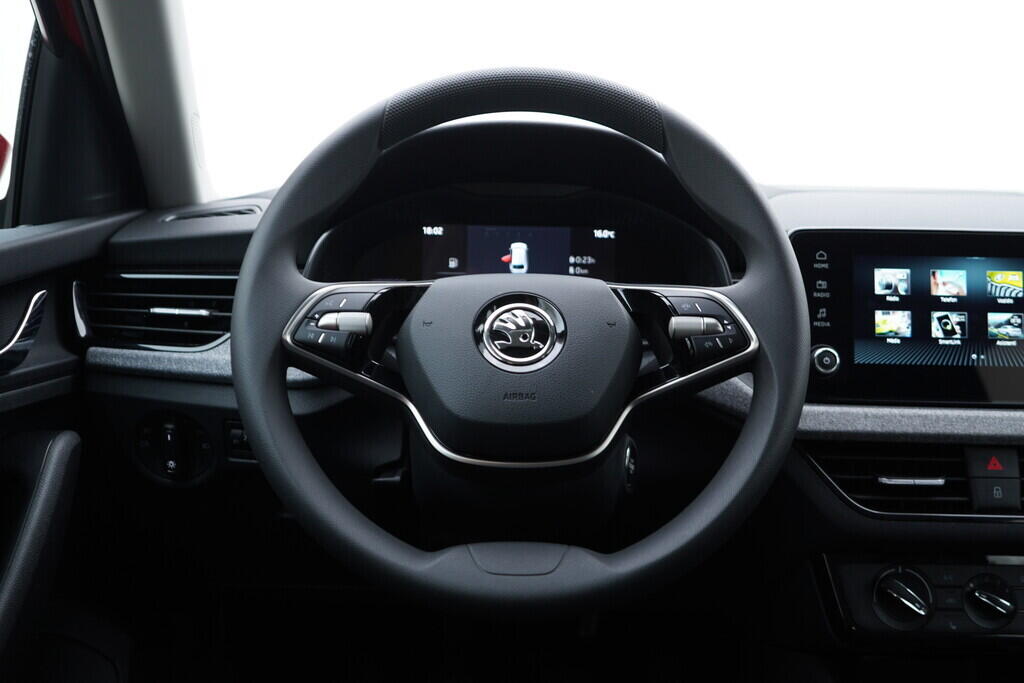 OV190V10124_26.webp_SCALA Selection 1.0 TSI 85 kW manuál, DPH