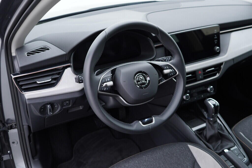 OV190V10125_21.webp_SCALA Top Selection 1.0 TSI 85 kW automat, DPH