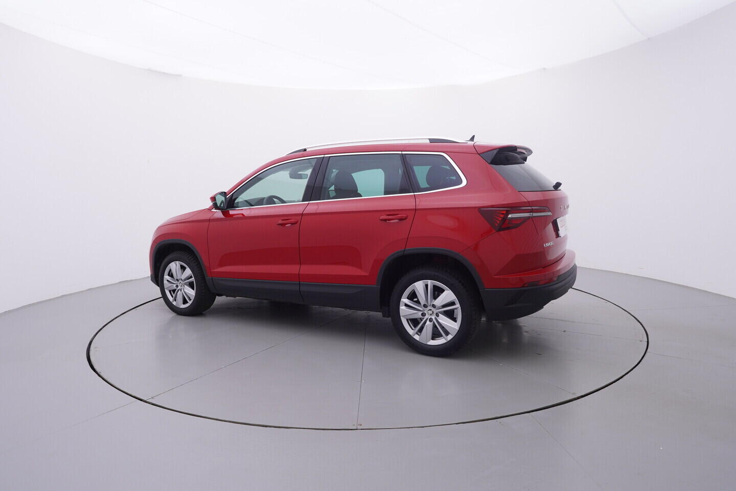 OV190V10127_16.webp_KAROQ Selection 1.5 TSI 110 kW automat, DPH