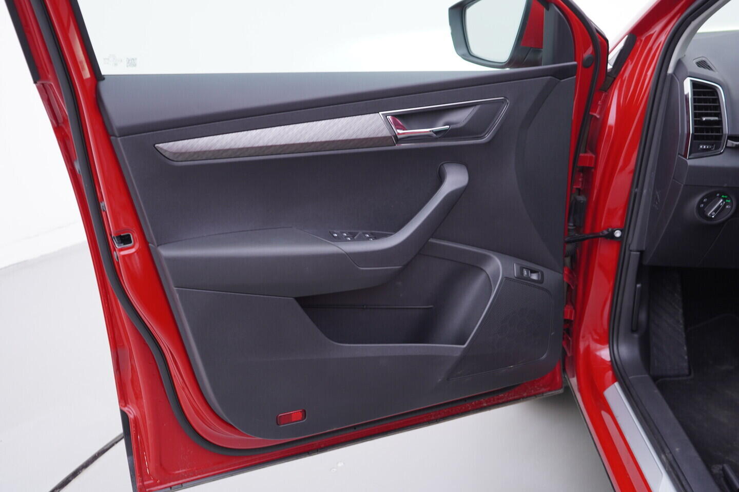 OV190V10127_19.webp_KAROQ Selection 1.5 TSI 110 kW automat, DPH