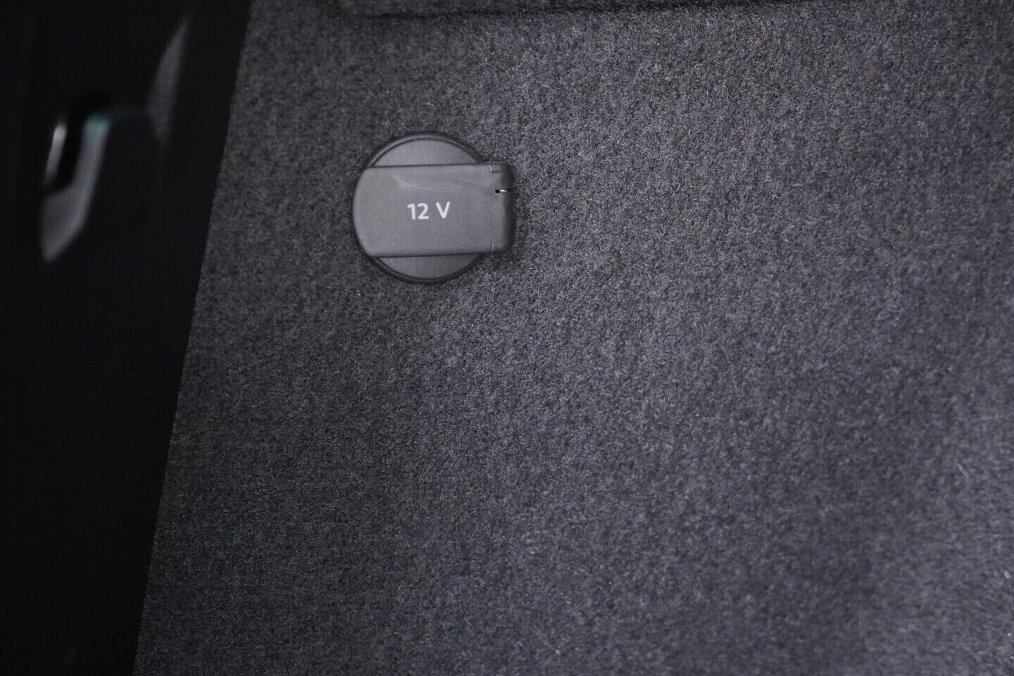 OV190V10127_41.webp_KAROQ Selection 1.5 TSI 110 kW automat, DPH