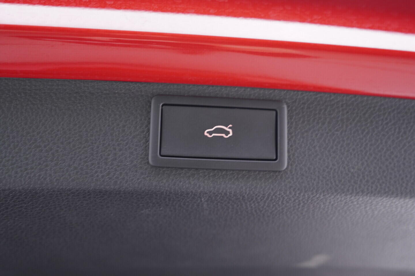 OV190V10127_42.webp_KAROQ Selection 1.5 TSI 110 kW automat, DPH