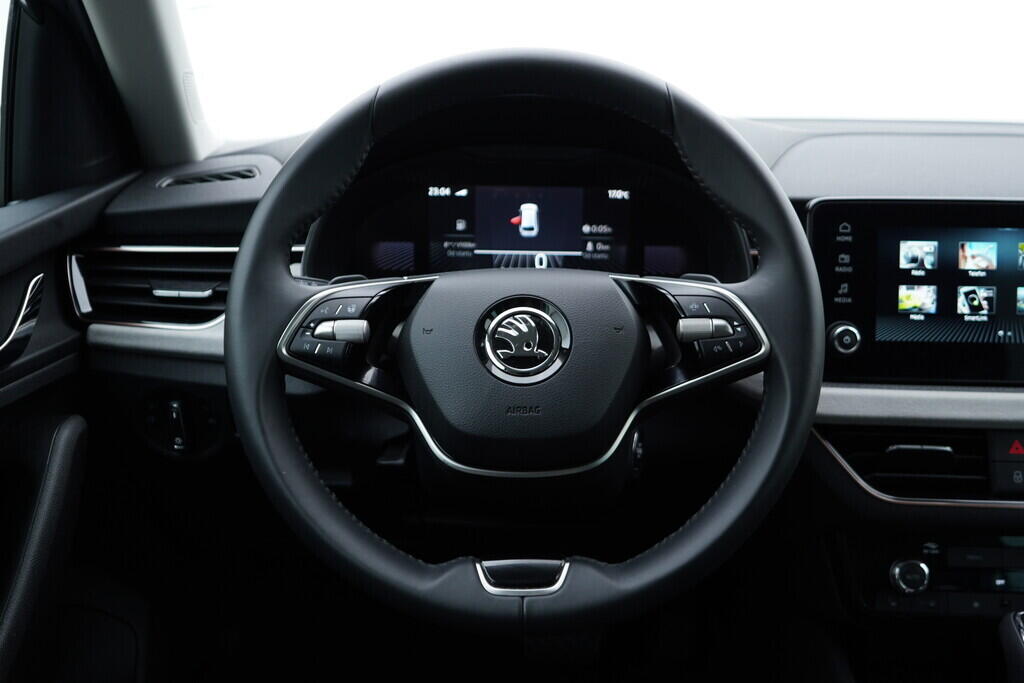 OV190V10128_26.webp_SCALA Top Selection 1.0 TSI 85 kW automat, DPH