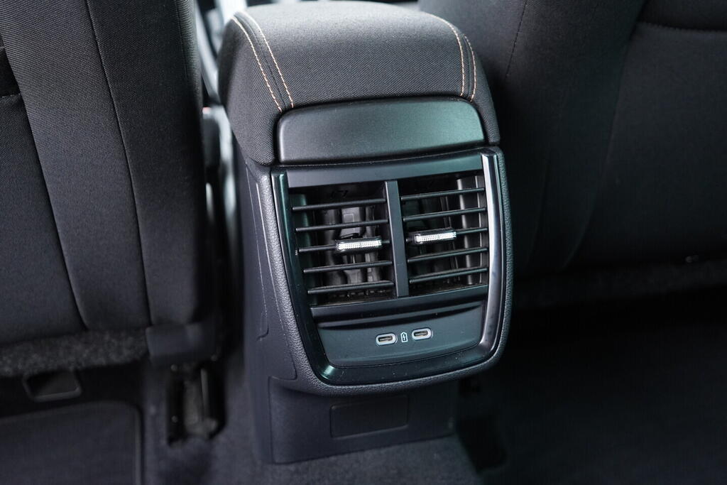 OV190V10129_35.webp_KAMIQ ScoutLine 1.0 TSI 81 kW manuál