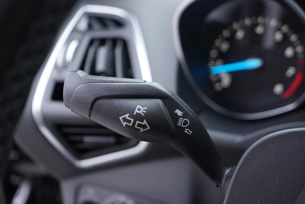 OV190V10130_23.webp_KUGA Titanium 1.5  110 kW manuál