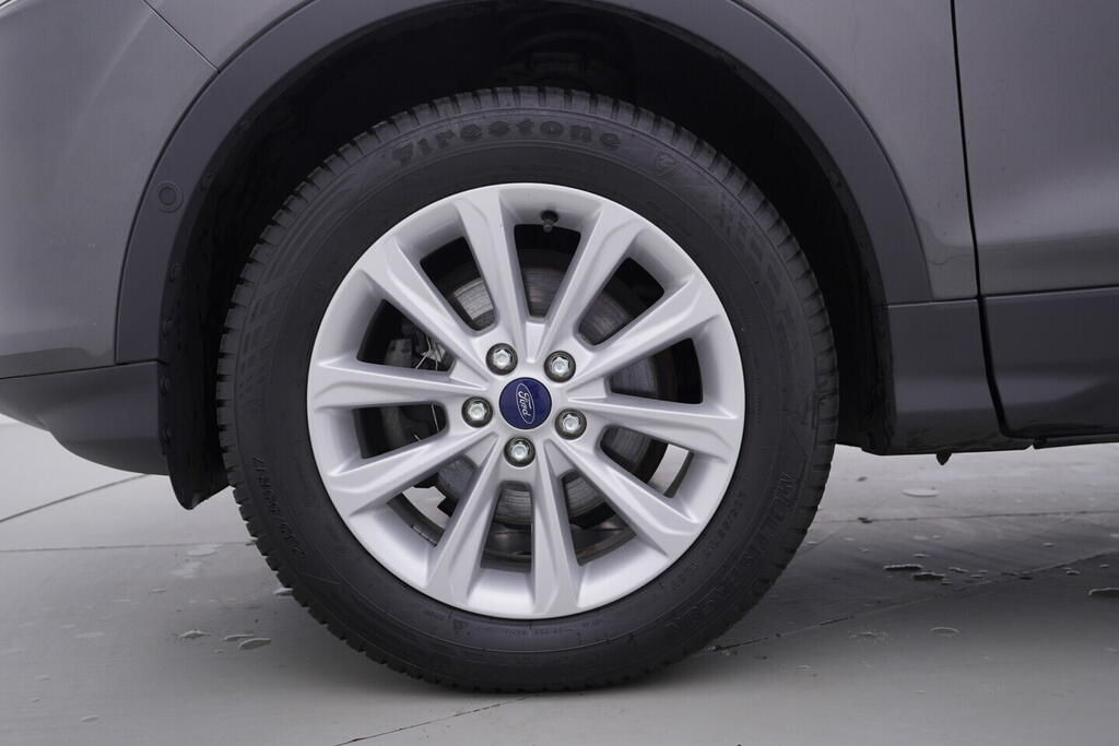 OV190V10130_36.webp_KUGA Titanium 1.5  110 kW manuál