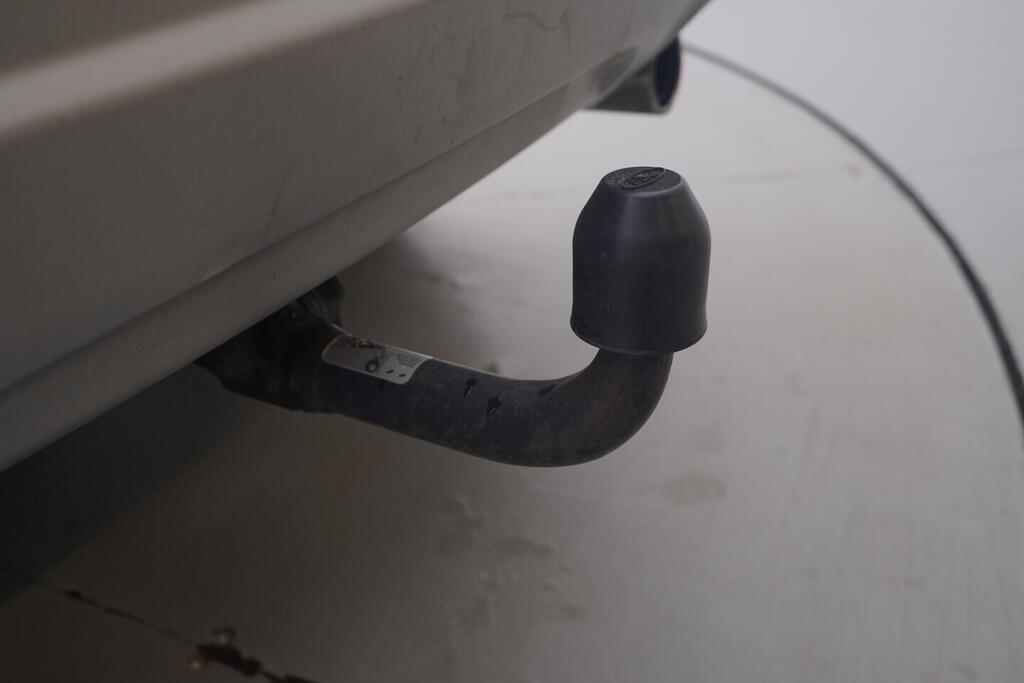 OV190V10130_37.webp_KUGA Titanium 1.5  110 kW manuál