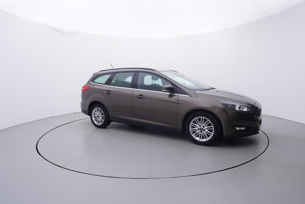 OV190V10131_16.webp_FOCUS Cool&Connect 1.0  92 kW manuál