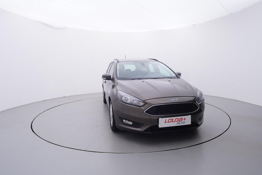 OV190V10131_17.webp_FOCUS Cool&Connect 1.0  92 kW manuál