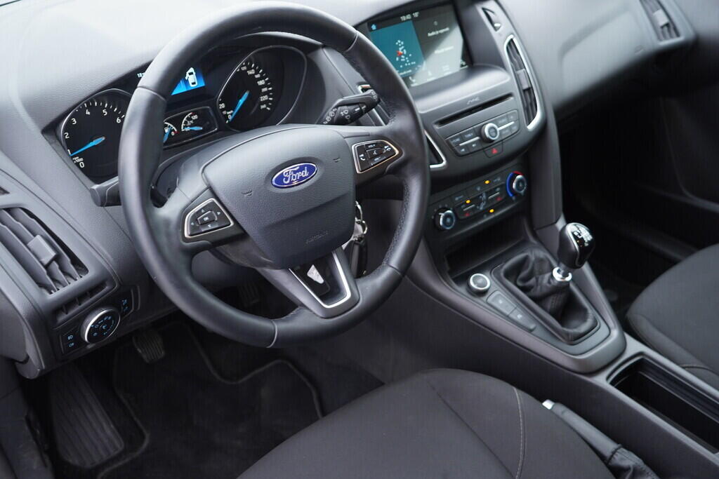 OV190V10131_21.webp_FOCUS Cool&Connect 1.0  92 kW manuál