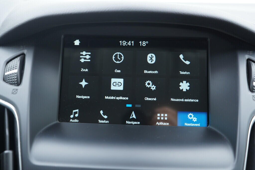 OV190V10131_32.webp_FOCUS Cool&Connect 1.0  92 kW manuál