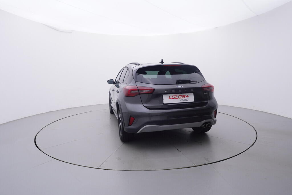 OV190V10132_13.webp_FOCUS Active Titamium 1.0  92 kW manuál