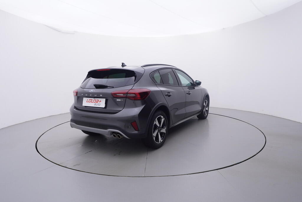 OV190V10132_14.webp_FOCUS Active Titamium 1.0  92 kW manuál