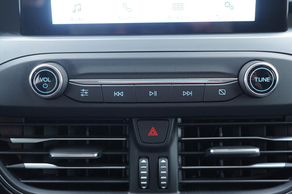 OV190V10132_29.webp_FOCUS Active Titamium 1.0  92 kW manuál