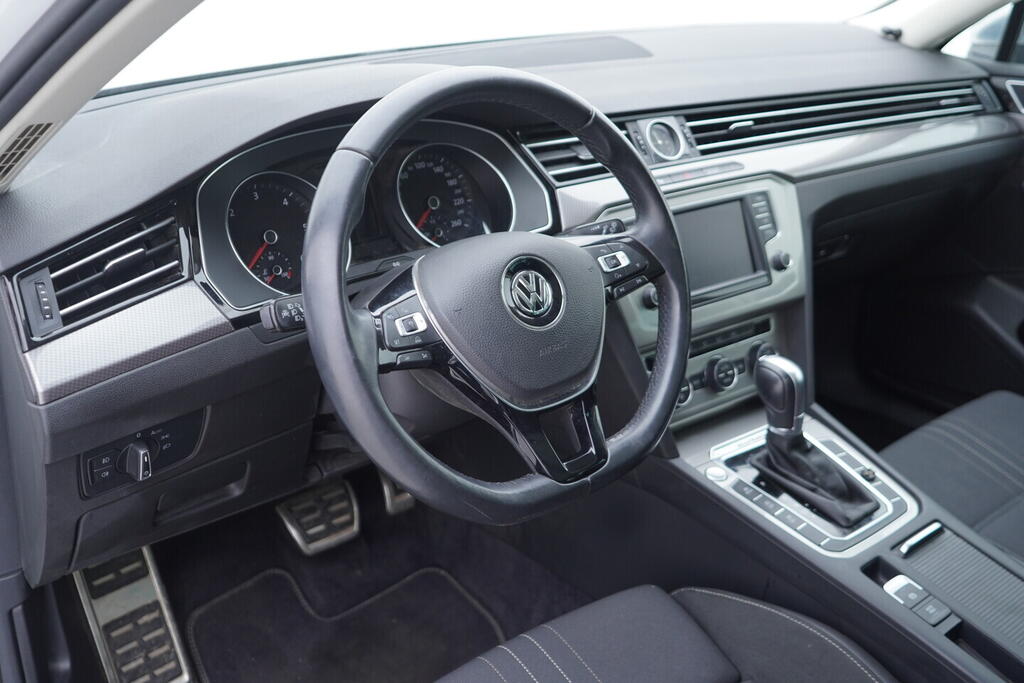 OV190V10133_23.webp_PASSAT ALLTRACK Alltrack 4Motion 2.0 TDI 140 kW automat