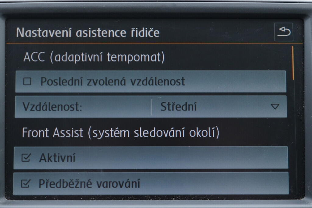 OV190V10133_31.webp_PASSAT ALLTRACK Alltrack 4Motion 2.0 TDI 140 kW automat