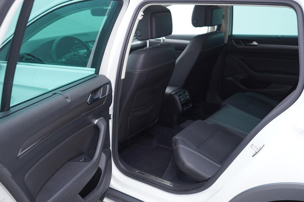 OV190V10133_38.webp_PASSAT ALLTRACK Alltrack 4Motion 2.0 TDI 140 kW automat