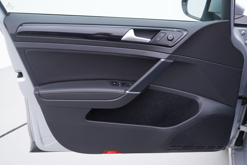 OV190V10134_19.webp_GOLF VARIANT Comfortline 1.6 TDI 81 kW automat