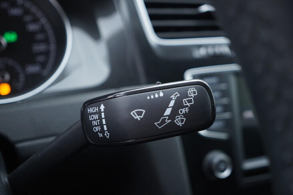 OV190V10134_26.webp_GOLF VARIANT Comfortline 1.6 TDI 81 kW automat