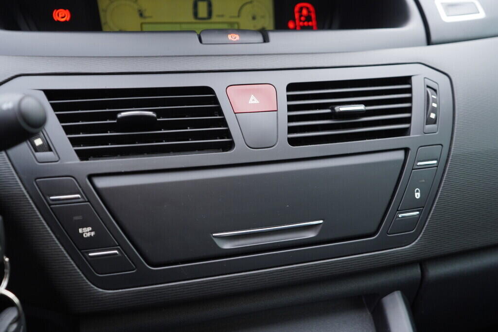 OV190V10135_29.webp_C4 PICASSO  1.6 VTi 88 kW manuál