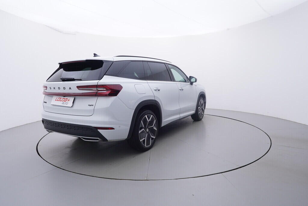 OV190V10137_14.webp_KODIAQ SportLine 2.0 TDI 142 kW automat, DPH