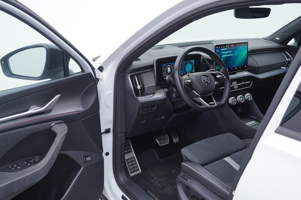 OV190V10137_18.webp_KODIAQ SportLine 2.0 TDI 142 kW automat, DPH