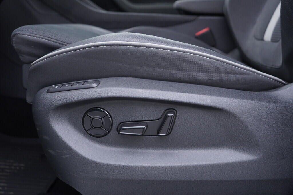 OV190V10137_21.webp_KODIAQ SportLine 2.0 TDI 142 kW automat, DPH