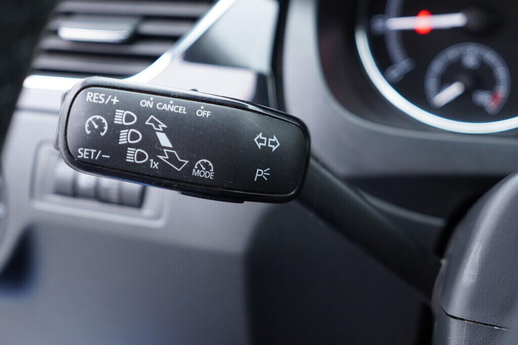 OV190V10152_23.webp_RAPID Style 1.0 TSI 81 kW manuál