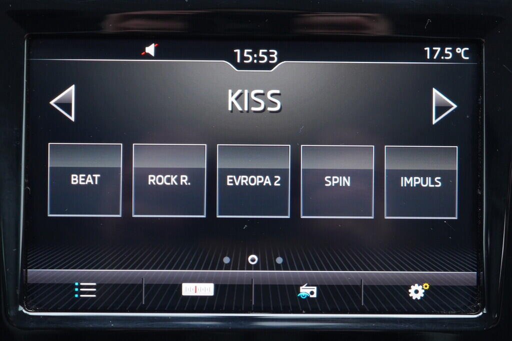 OV190V10152_27.webp_RAPID Style 1.0 TSI 81 kW manuál