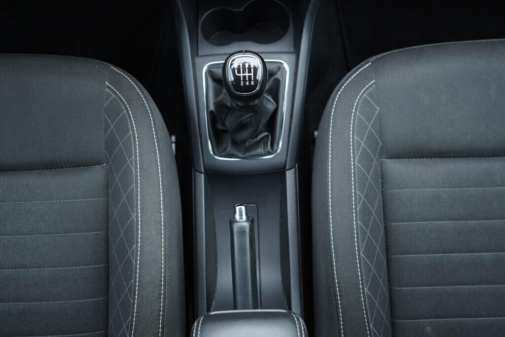 OV190V10152_30.webp_RAPID Style 1.0 TSI 81 kW manuál