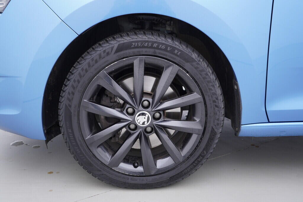 OV190V10152_35.webp_RAPID Style 1.0 TSI 81 kW manuál