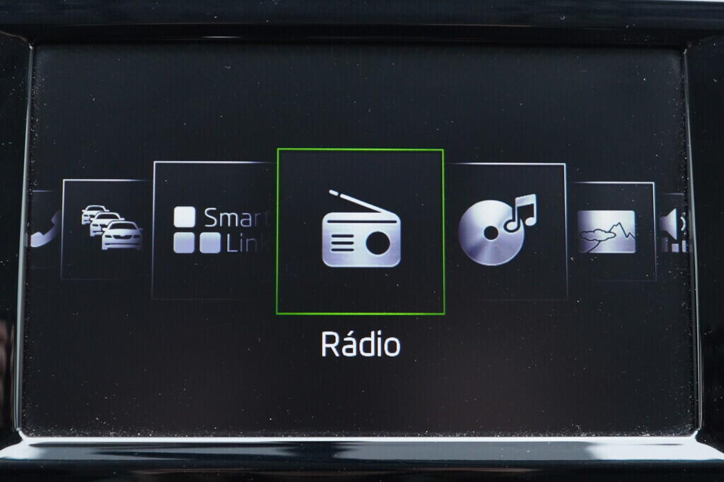 OV190V10153_28.webp_OCTAVIA Ambiente 1.6 TDI 81 kW manuál