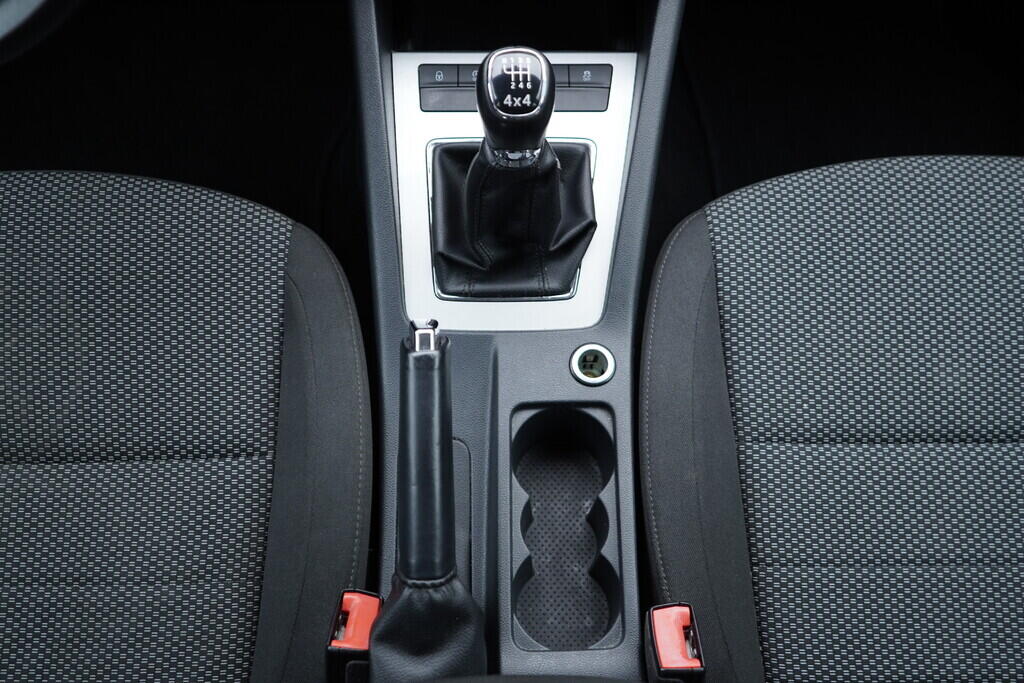 OV190V10153_33.webp_OCTAVIA Ambiente 1.6 TDI 81 kW manuál