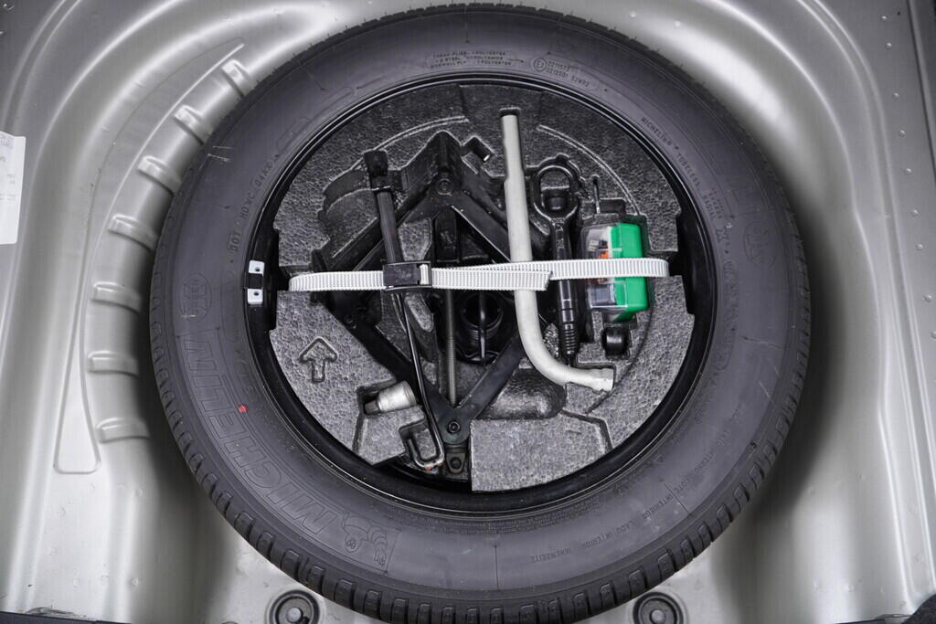 OV190V10153_38.webp_OCTAVIA Ambiente 1.6 TDI 81 kW manuál