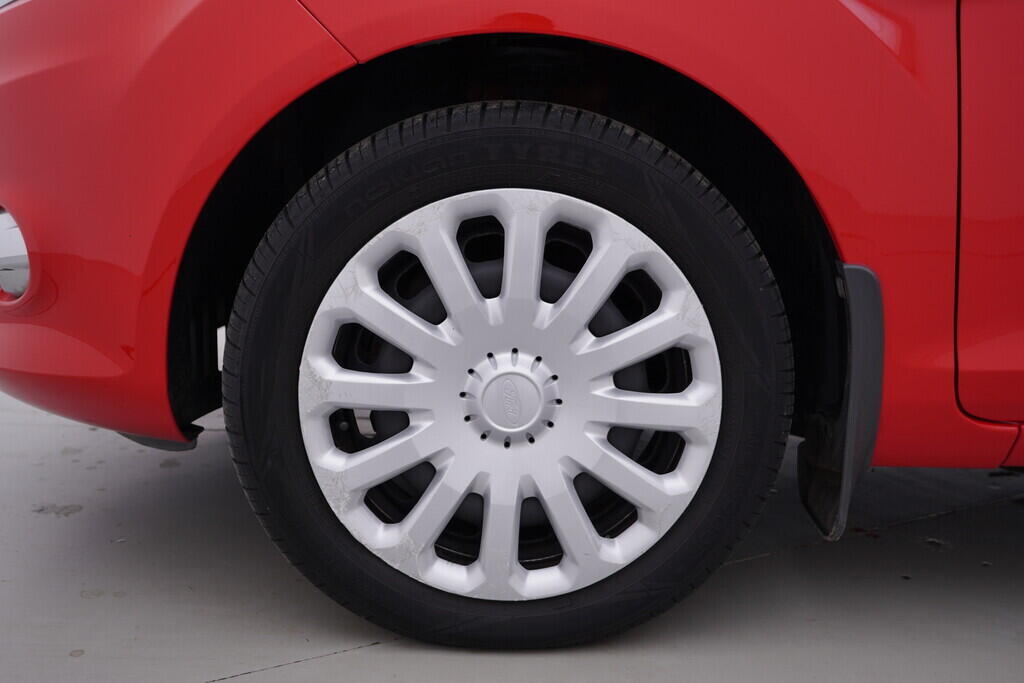 OV190V10154_35.webp_FIESTA  1.2  60 kW manuál